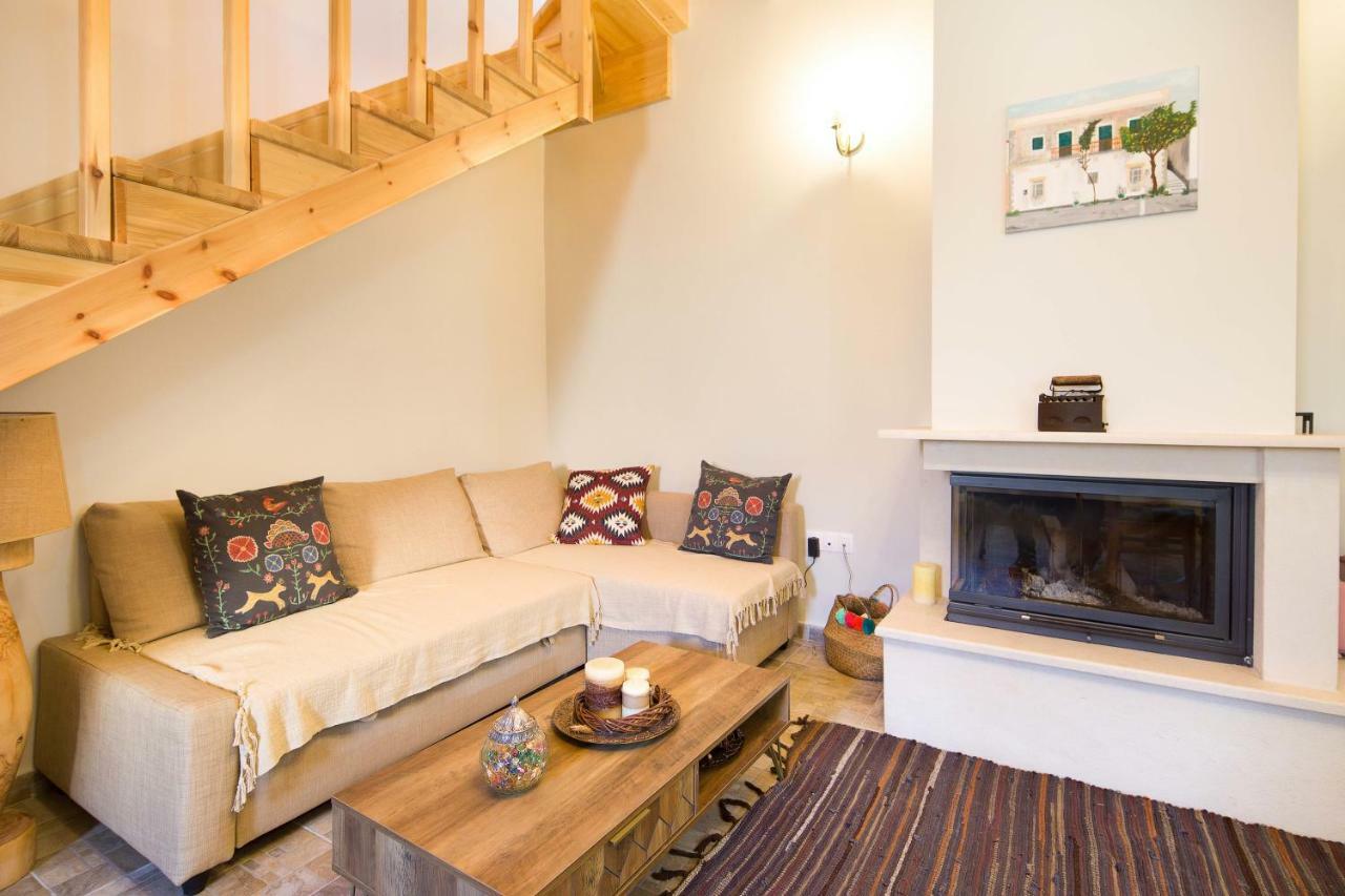 Mara'S Traditional Cottage Kato Pavliana エクステリア 写真